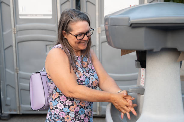 Portable Toilet Options We Offer in Loyalhanna, PA